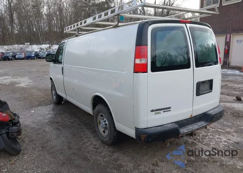 2016 Chevrolet Express G2500 from USA, damaged, VIN 1GCWGAFF5G1173945